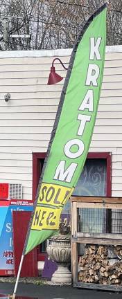 Kratom revisited Because it is not regulated, Kratom is widely advertised, be it online or on the street as pictured here outside a vape shop in New Hampton, N.Y.