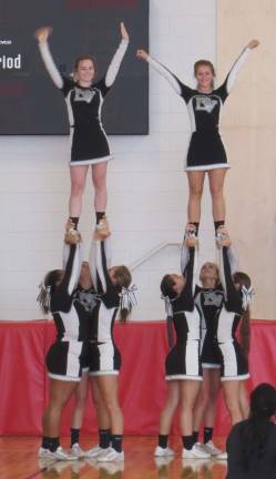 Let’s go! Eight DV cheerleaders came out to the rally (Photo provided)