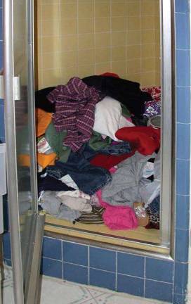 Clutter causes stress for middle-class families (Photo: J. Arnold and Center on Everyday Lives of Families)