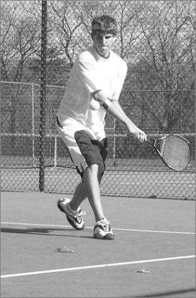 Tennis team has tough season Tennis team has tough season