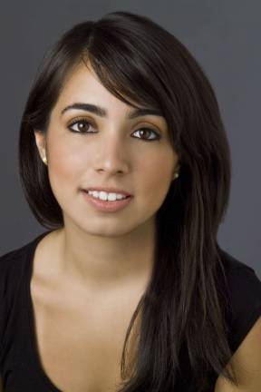 Flora Mendoza awarded prestigious fellowship Flora Mendoza