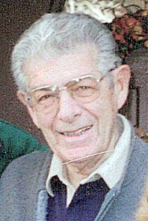 Carlo Lewis Pizzicaroli
