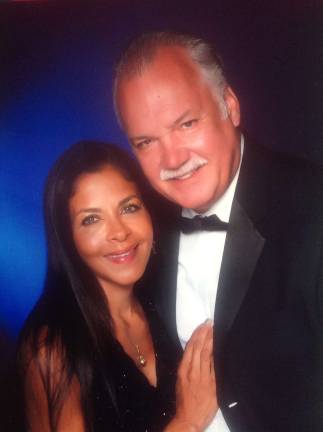 'An Explorer's Dinner' Alan and Gloria Valdes
