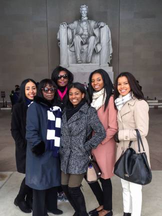 Students' D.C. trip ends with Inauguration ESU students visit the Lincoln Memorial in Washington, D.C. (Photo provided)