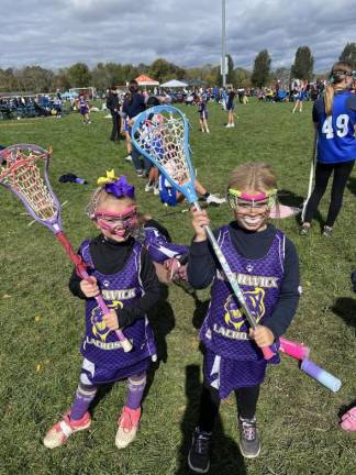 Volunteers are (mostly) hard to find Warwick Youth Lacrosse K-2 girls (Photo courtesy of Kelly Cronin)