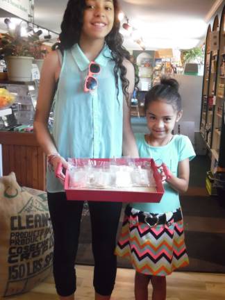 Ice pop entrepreneurs are onto something cool Sister entrepreneur: Lizzie Dillon, 13, and Lalibella, 6 (Photo by Anya Tikka)