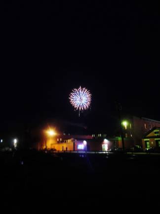 Dinner and fireworks kick off holiday weekend Fireworks over Port Jervis completed the evening.