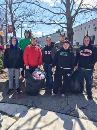 Students keep Pennsylvania beautiful Students keep Pennsylvania beautiful