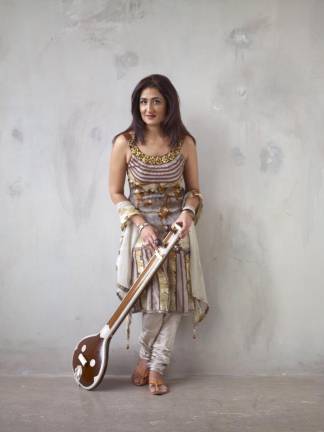 Kiran Ahluwalia and her band to perform world music Kiran Ahluwalia