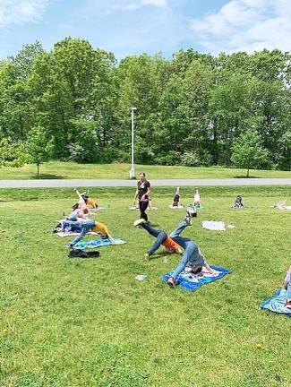 Kindergarten yoga lesson lasts