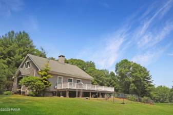 Beautiful country home on 5+ acres