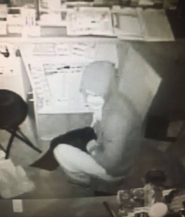 String of burglaries hit local gas stations String of burglaries hit local gas stations