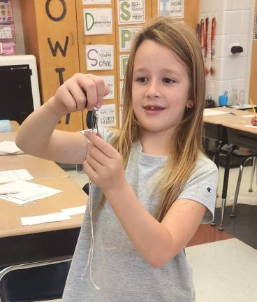 Repelling and attracting magnets at DVES Repelling and attracting magnets at DVES