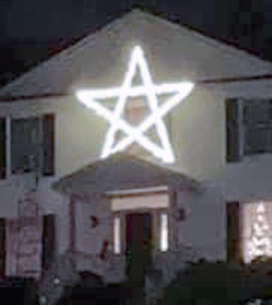 Jeanne Heinke’s family star