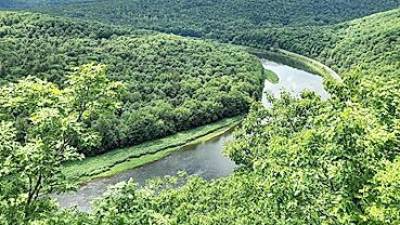 Panoramic view of the Upper Delaware River from the lookout on the Bouchoux Trail (Photo provided)