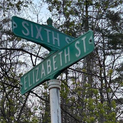 Milford Township discusses new tax Milford Borough installed a stop sign at the corner of Sixth and Elizabeth streets but that intersection may actually be in the township. The supervisors will have that looked into. Photo by Tillary Thomas.