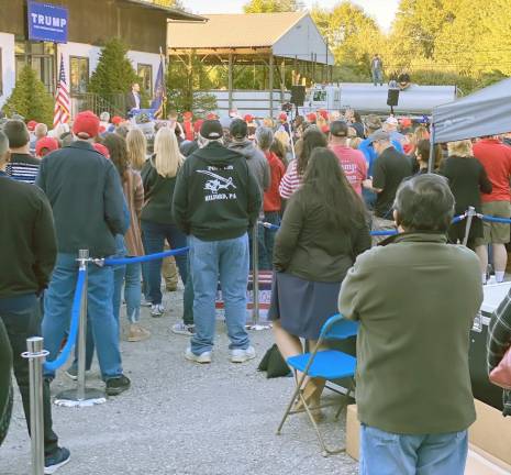 Eric Trump address the crowd in Milford (Photo by Kim Rotello)