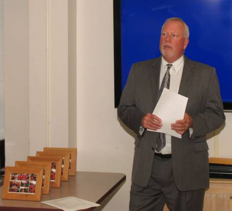 Healing Garden created at St. Joseph’s Place Senior Vice President and Bon Secours Community Hospital Administrator Jeff Reilly thanked Healing Garden donors and all who played a role in completing the project.