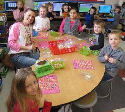Ms. Niemotka&#x2019;s kindergarten class (Photo by Peg Snure)
