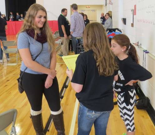 Let’s go! Emily Gelormino talks to student reporters about leadership (Photo provided)