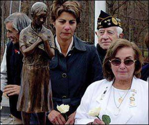 New monument honors the sacrifice of mothers New monument honors the sacrifice of mothers