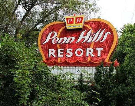 Vacant resort, searched in sniper manhunt, burns in Poconos Vacant resort, searched in sniper manhunt, burns in Poconos