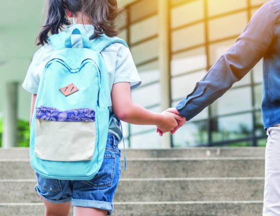 Tips on how to help adjust to a new school Tips on how to help adjust to a new school