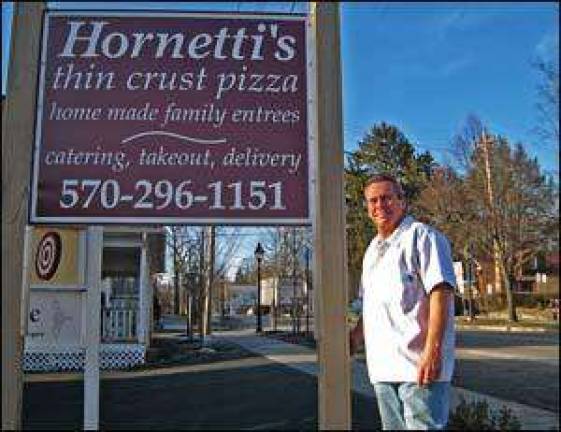 Hornetti's new home for thin crust pizza and Italian take-out Hornetti's new home for thin crust pizza and Italian take-out