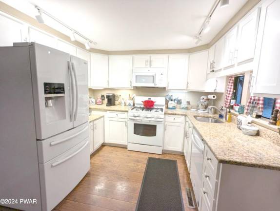 Enjoy country living in this contemporary Cape Cod Enjoy country living in this contemporary Cape Cod