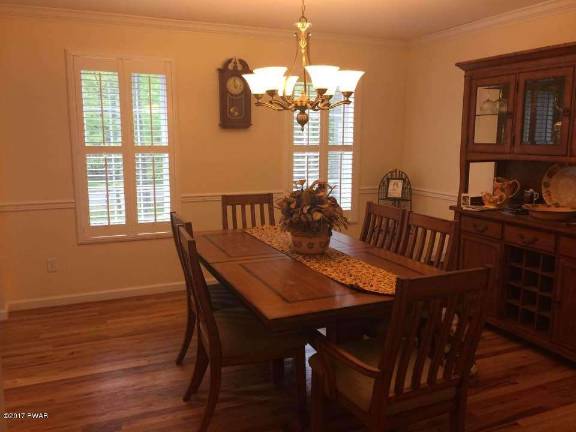 Modern colonial offers pool and lake access Modern colonial offers pool and lake access
