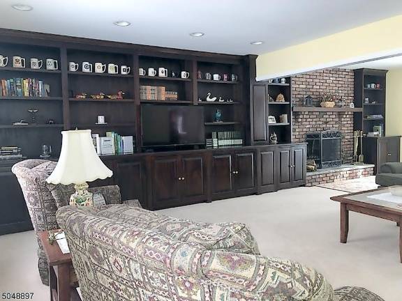 Four-bedroom colonial located in a pool community Four-bedroom colonial located in a pool community