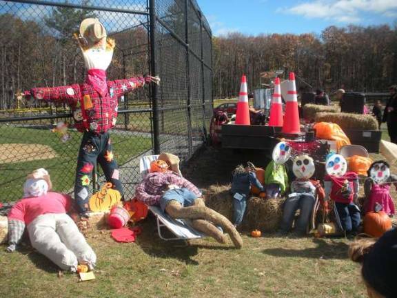 Scarecrows to be judged.