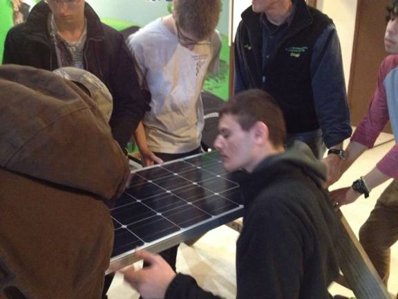 High school students build solar panel High school students build solar panel