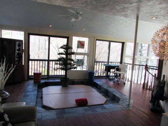 A custom-built contemporary gem A custom-built contemporary gem