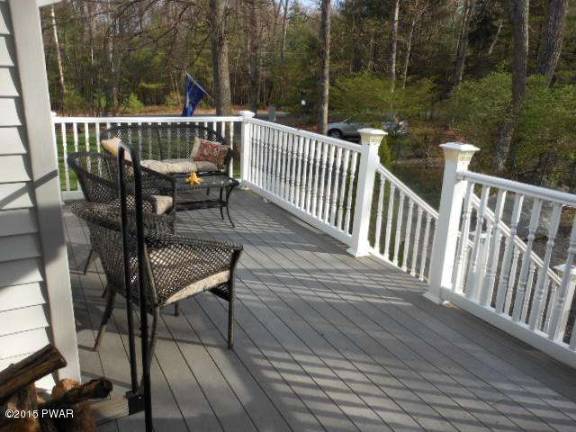 Three-bedroom ranch in a private setting Three-bedroom ranch in a private setting