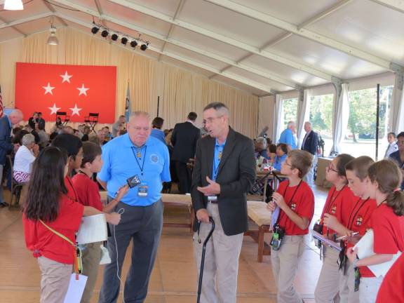 Meeting Medal of Honor heroes was our great honor DVE-News/TV reporters (from left): Michelle Andia, Tawhid Jahangir, Ryan Shearer, Daniel Zhivkovich, Laura Marquez, Finnegan McCormack and Mikayla Krisanda covered a lunch at the Eisenhower Farm and had the honor of speaker with Congressional Medal of Honor recipients Kenneth E. Stumpf and Colonel Gordon Roberts who are both Vietnam War veterans who acted with valor to save others despite being wounded themselves.