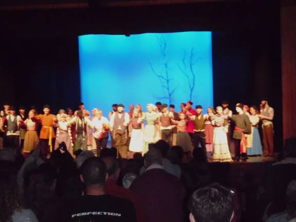 Delaware Valley High Drama Club raises the roof with 'Fiddler' The cast of 'Fiddler on the Roof' come back onstage for a final round of applause.