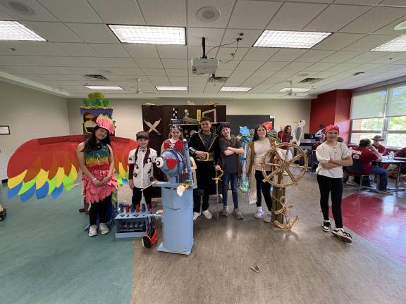 Delaware Valley Middle School wins Odyssey of the Mind World Championships The Delaware Valley Middle School technical team prepares to perform at Worlds. From left: Patty Chen, Keston Monahan, Ariel Weyant, Christopher Miller, Michael Simmons, Joellen Nielsen and Adelyn Gamer.