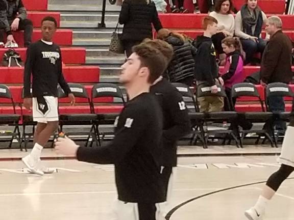 DV and Honesdale match up in barn-burner basketball DV and Honesdale match up in barn-burner basketball