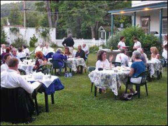 Laurel Villa hosts International Wine Festival' Laurel Villa hosts International Wine Festival'