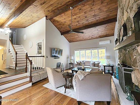 Privately set, renovated home has land, lake access and no dues Privately set, renovated home has land, lake access and no dues