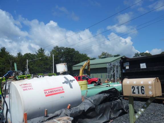 Judge aids compressor fight Work at the Milford compressor expansion last fall (Photo by Anya Tikka)