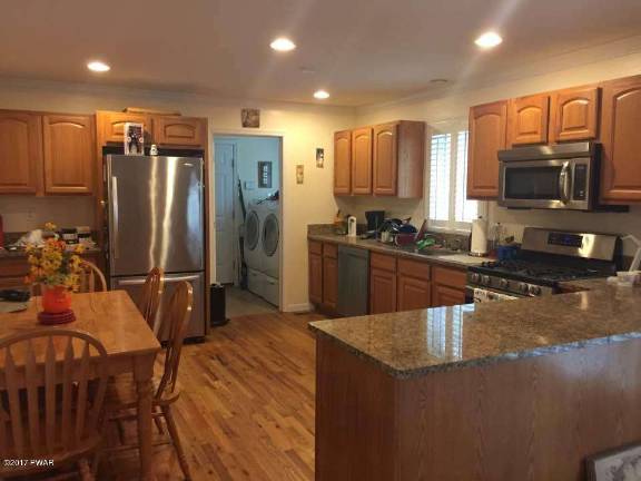 Modern colonial offers pool and lake access Modern colonial offers pool and lake access