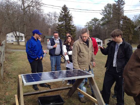 High school students build solar panel High school students build solar panel