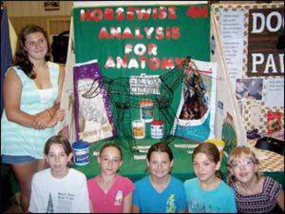 4-H Horsewise Club takes blue ribbon 4-H Horsewise Club takes blue ribbon