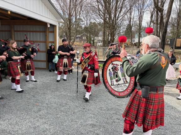 Penn York Highlanders Band, post-parade, entertained folks at the Log Tavern Brewing Company.