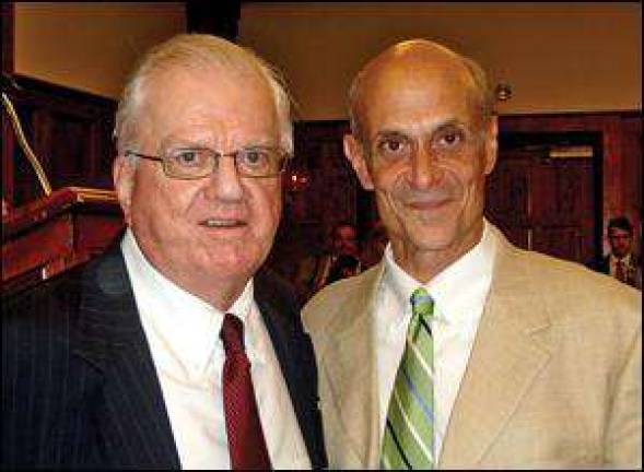 Wagner meets with Secretary Chertoff Wagner meets with Secretary Chertoff