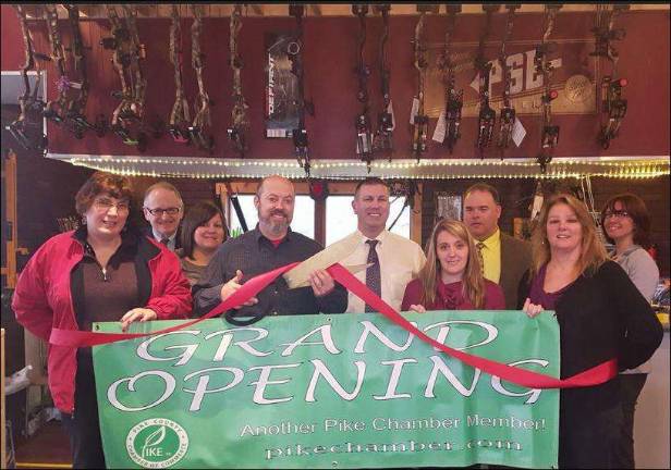 Pike Chamber welcomes new archery business to Matamoras Pike Chamber welcomes new archery business to Matamoras