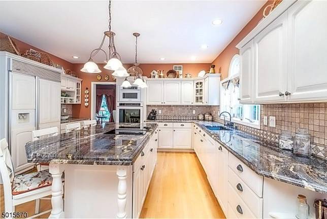 At this property, two breadwinners can work from home, entertain with ease At this property, two breadwinners can work from home, entertain with ease