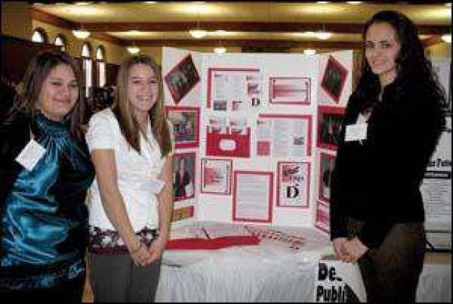 DV competes at Computer Fair DV competes at Computer Fair